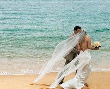 9 Tips For Planning A Beach Wedding